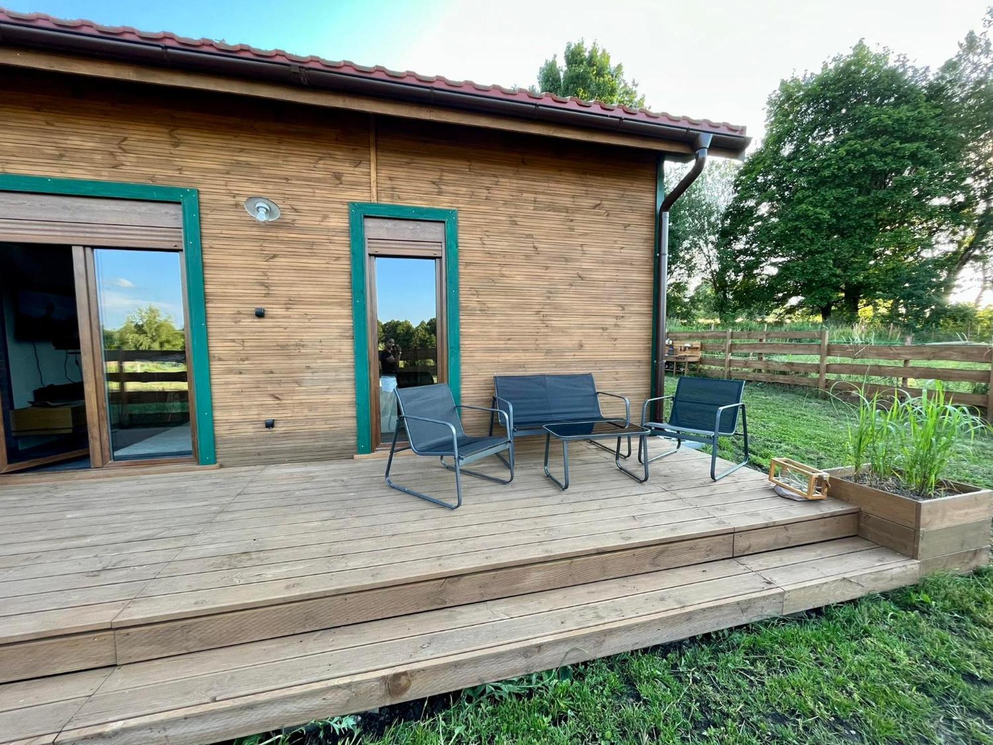 Zielona Chatka Nad Sapina Pozezdrze Exterior photo